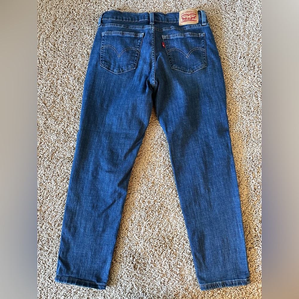 Levi’s Women’s Boyfriend Jeans - Picture 2 of 4